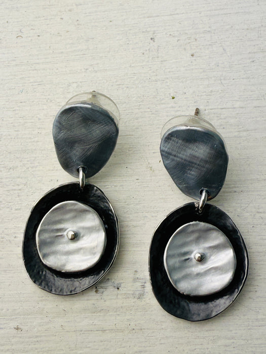 Coralia Earrings - Grey ~ ALL JEWELLERY 3 FOR 2