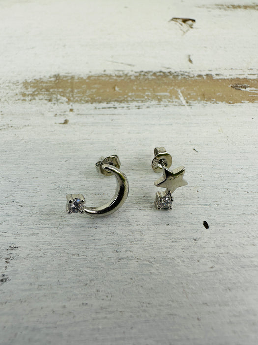 Moon & Star Earrings ~ ALL JEWELLERY 3 FOR 2