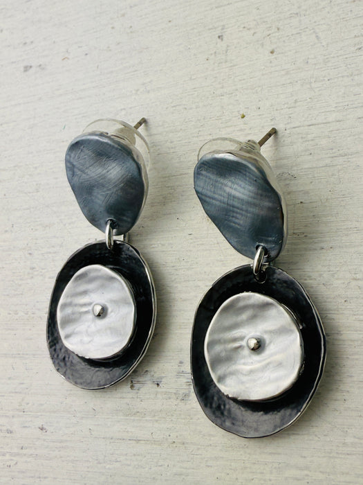 Coralia Earrings - Grey ~ ALL JEWELLERY 3 FOR 2