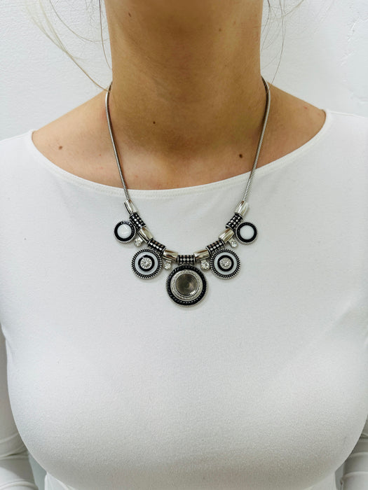 Reine Necklace- Black ~ ALL JEWELLERY 3 FOR 2