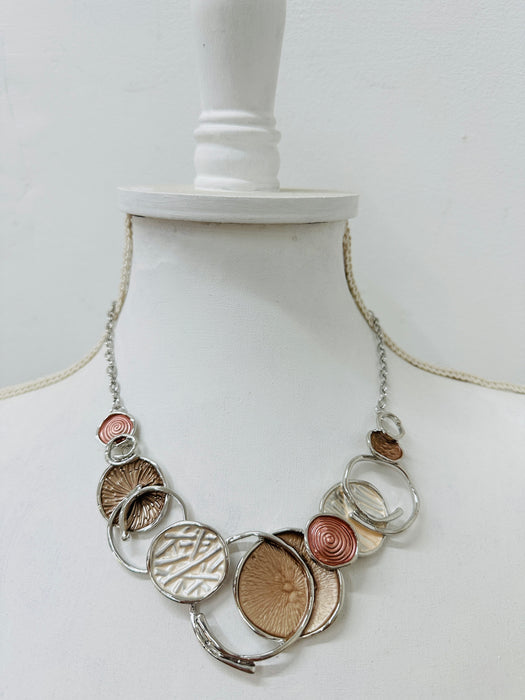 Neola Necklace - Beige ~ ALL JEWELLERY 3 FOR 2