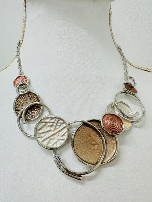 Neola Necklace - Beige ~ ALL JEWELLERY 3 FOR 2