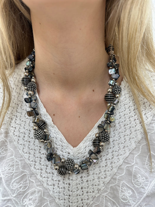 Mira Necklace - Black ~ ALL JEWELLERY 3 FOR 2