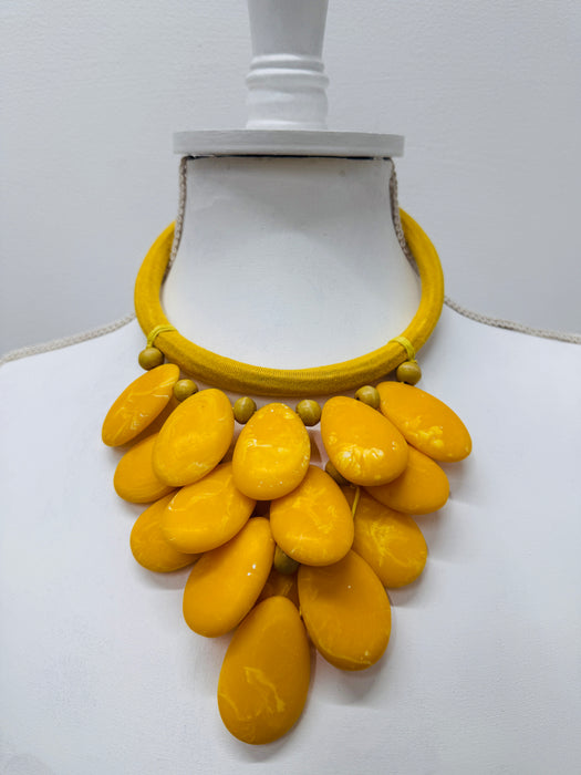 Adeia Necklace - Yellow ~ ALL JEWELLERY 3 FOR 2